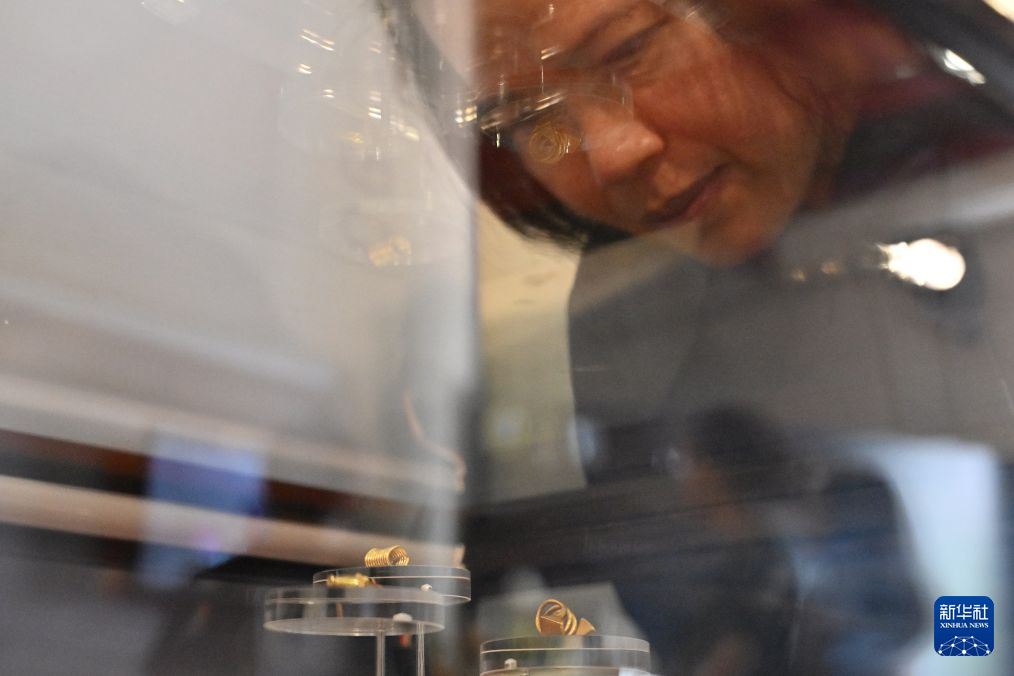 泰国碧武里府:敦亚通古代遗址出土文物展