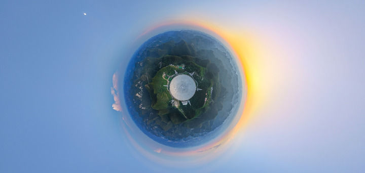 在群山之巅，写一封给宇宙的情书